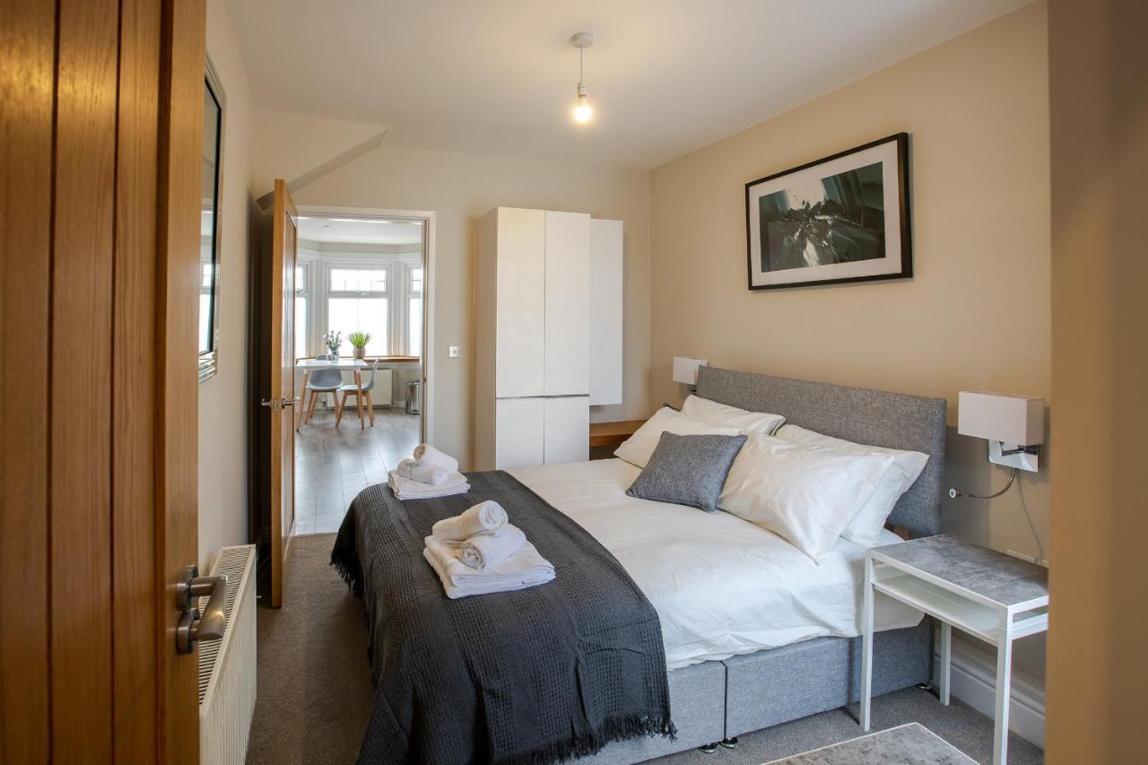 Appartamento Bright And Luxurious Flat In The Heart Of Reading Esterno foto